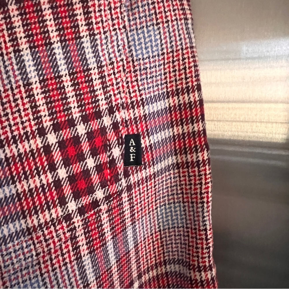 A&F Y2K Plaid Red Women's Pants - Picture 4 of 12